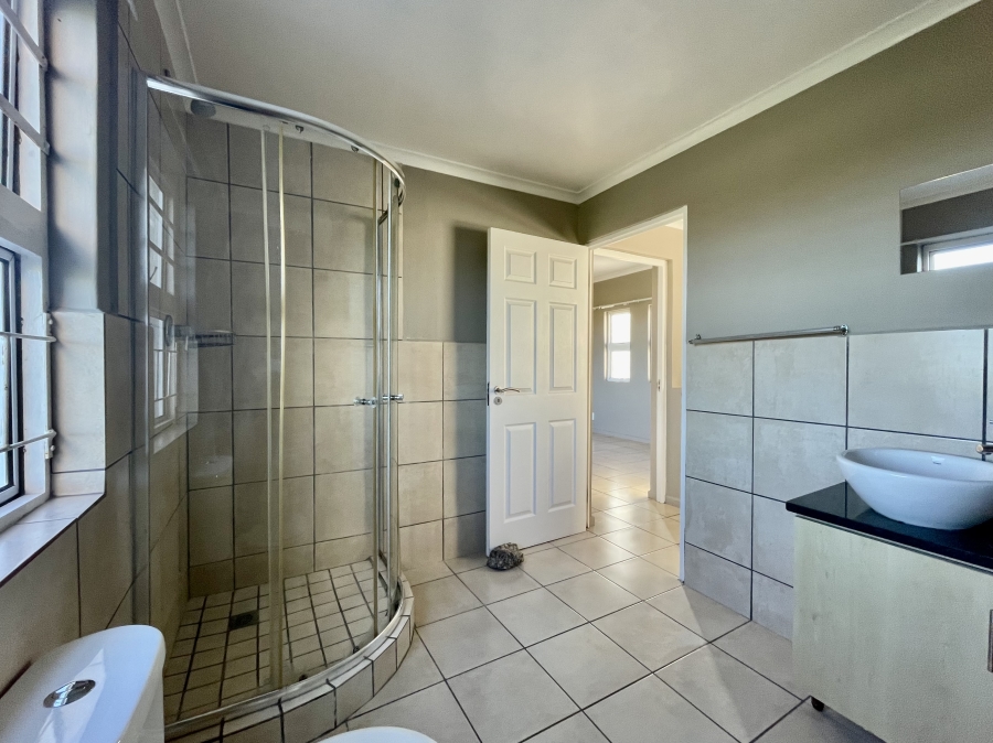 3 Bedroom Property for Sale in Villa Diamante Western Cape